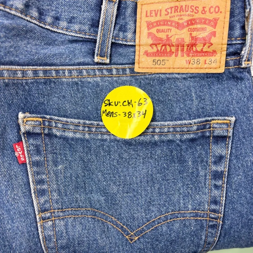 Levis 505 Mens 38x34 Light Distress Jeans Thigh Fade ** Vintage Style ** Denim